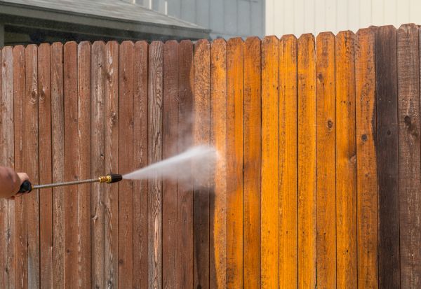 Fence Power Washing in Daytona Beach