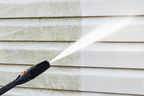 House Exterior Cleaning in Daytona Beach
