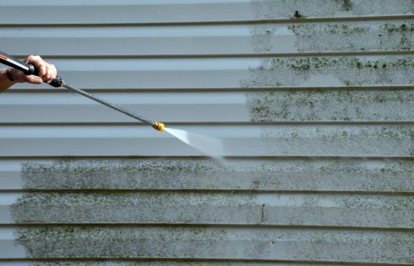 House Pressure Cleaning in Daytona Beach