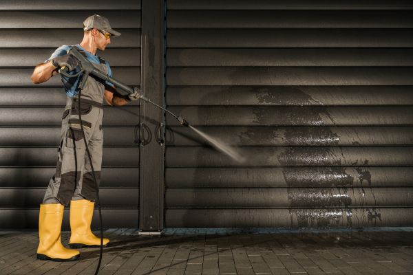 Garage Power Washing in Daytona Beach