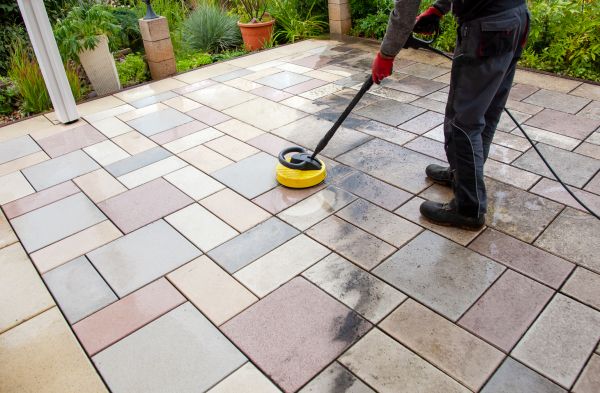 Patio Washing in Daytona Beach