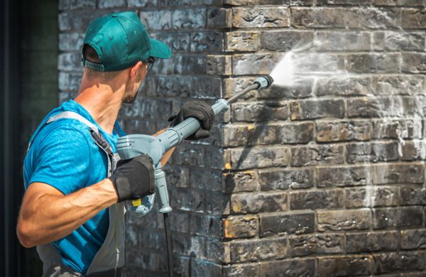 Brick Wall Cleaning in Daytona Beach