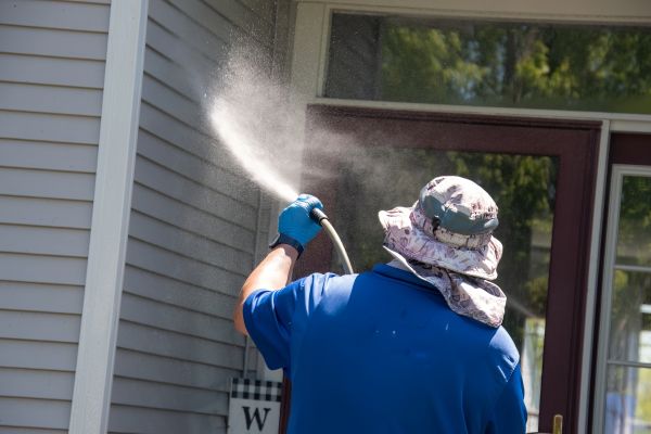 Siding Pressure Washing in Daytona Beach