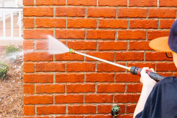 Wall Pressure Washing in Daytona Beach