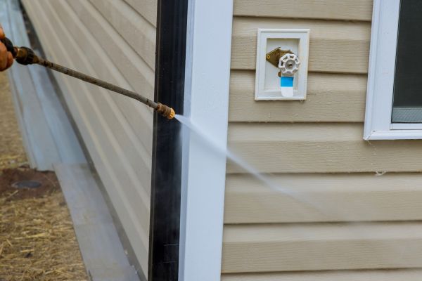 Vinyl Siding Cleaning in Daytona Beach